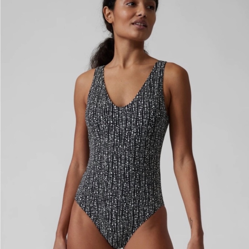 BRAND NEW! Athleta Seychelles one piece swimsuit